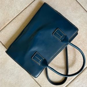 Tommy Hillfigure woman’s purse